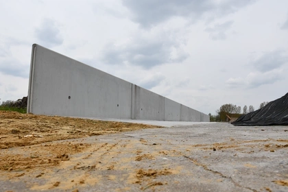 Agriwanden, CBS, Wielsbeke, beton, L-keerwanden 3