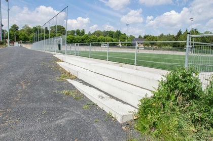 ZITBANKEN & TRIBUNES, Betonnen zitbanken, CBS Beton, traptreden 1