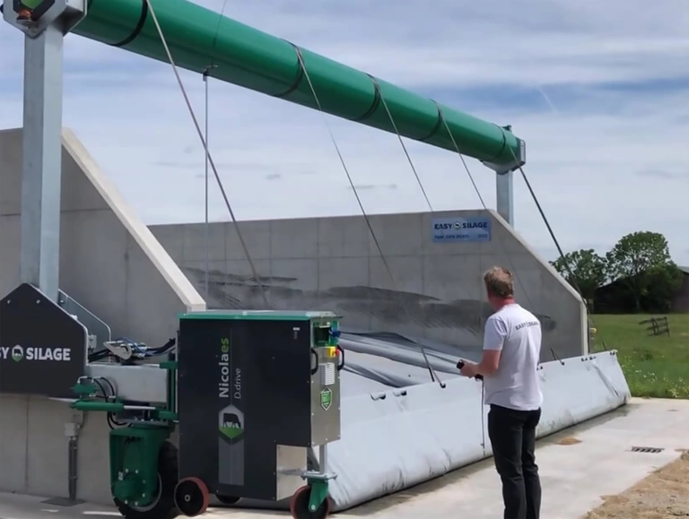 Easy Silage, CBS Beton, afdeksysteem D-Drive