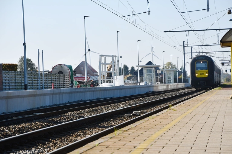 Perronboorden, infra, CBS Beton, Diepenbeek keerwanden 2